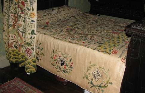 <b>Lecture - Sat 22 Feb</b><br>Textile Conservation at Gawthorpe Hall and Beyond<br>with Jacqui Hyman